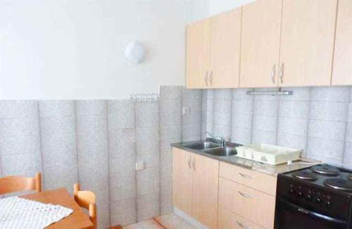 Fotografie z fotogalerie ubytování Apartment in Novi Vinodolski 15325 v destinaci Novi Vinodolski