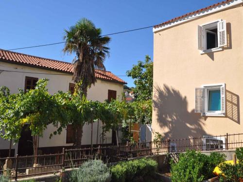 Apartment in Vrbnik/Insel Krk 13623