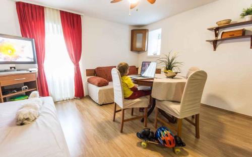 Zdjęcie z galerii obiektu Apartment in Vrbnik/Insel Krk 13623 w mieście Vrbnik