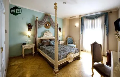 Adriano Boutique Sevilla photo 35