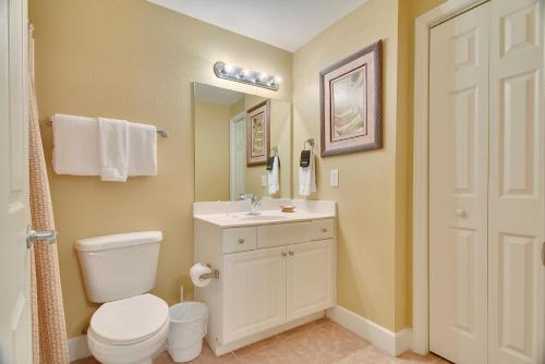Gallery image of Tidewater Beach Resort #2014 by Book That Condo in Panama City Beach