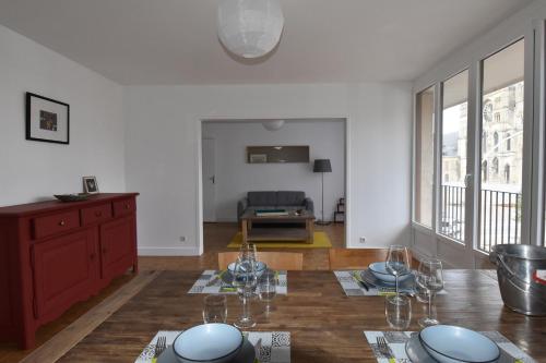 Au Pied de la Basilique