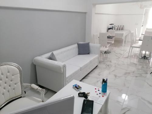 Posezení v ubytování B&B WHITE HOUSE