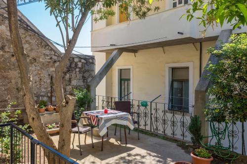 Balkón alebo terasa v ubytovaní Sunny Apartments Mara