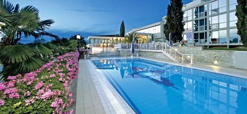 Hotel Zorna Plava Laguna 내부 또는 인근 수영장