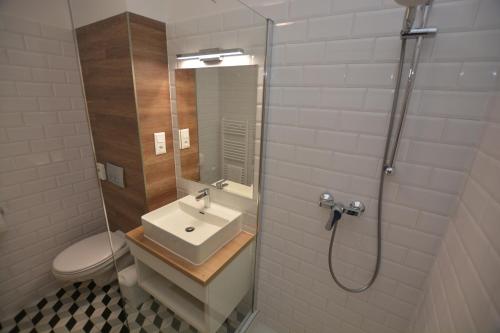 Bíbor Apartman 9600 Sárvár, 69 Rákóczi Ferenc utca kép - 3