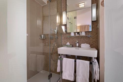 Hôtel Le Pradey photo 61