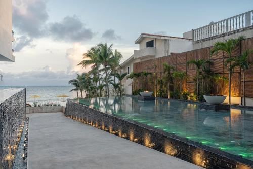 Gallery image of The Fives Oceanfront in Puerto Morelos