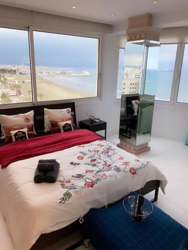 Gallery image of Larnaca Seaview Rooms in Larnaca