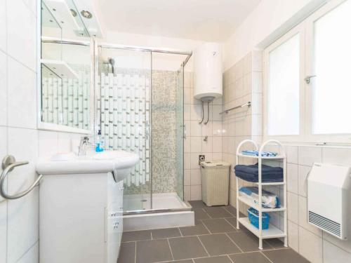Kylpyhuone majoituspaikassa Apartments in Njivice/Insel Krk 27657