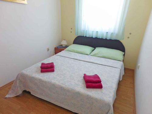 Postel nebo postele na pokoji v ubytování Apartment in Medulin/Istrien 9075