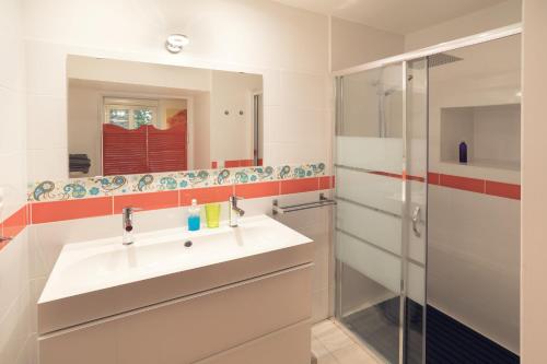Kylpyhuone majoituspaikassa H2o Chambres d'Hôtes