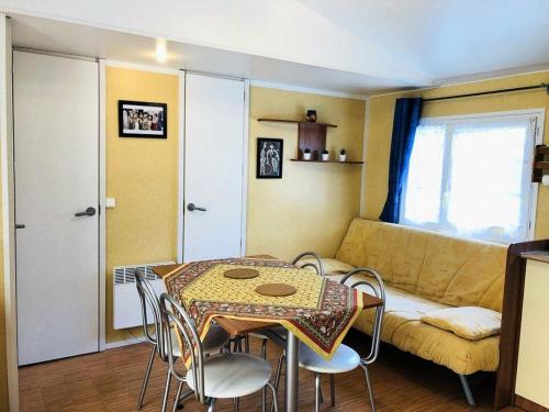 Residence Au Joyeux Faune Mobil Home Bungalow Cottage Pour 6 Personnes 12 Les Mathes France Booking Com Residence Au Joyeux Faune Mobil Home Bungalow Cottage Pour 6 Personnes 12 Les Mathes France Booking Com