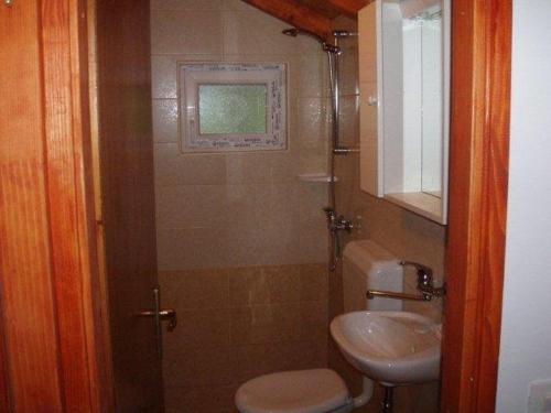 Koupelna v ubytování Robinson Style House Zrnovo (3638)