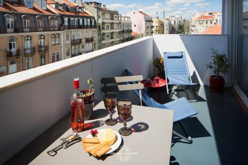 Very Central Balcony Apartment 45 by Lisbonne Collection, Amadora, Portugal