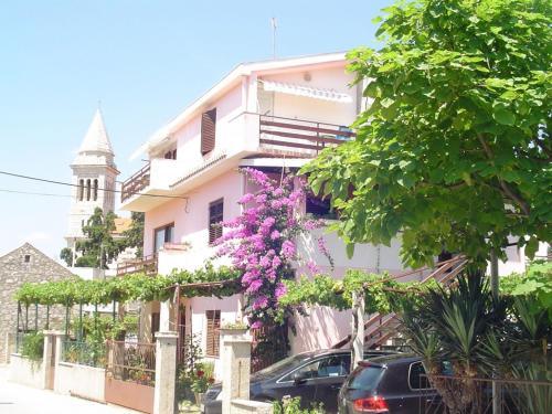 Vacation Apartment in Pakoštane with terrace, WiFi, washing machine (3539-4)