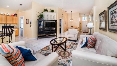 Stunning 4 Bedroom 3 Bath Pool Home In Windsor Palms Resort, Kissimmee, Statele Unite ale Americii