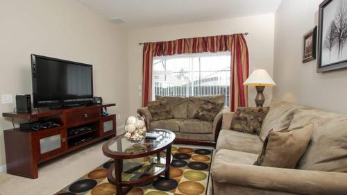 4 Bedroom Pool Home Minutes From all the Major Attractions, Kissimmee, Statele Unite ale Americii
