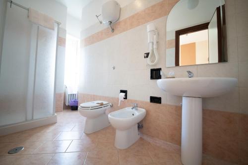Gallery image of Hotel Venezuela in Montesano sulla Marcellana