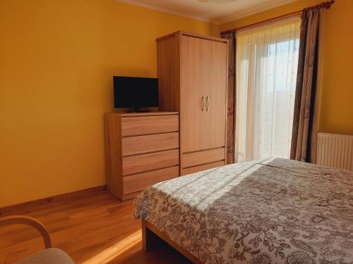 Apartmanház Kingにあるベッド