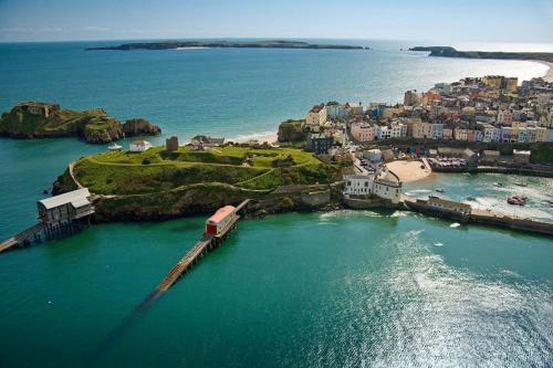 Gallery image of Hildebrand Guest House in Tenby