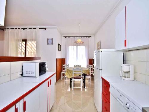 Gallery image of Apartment Pula 8 in Veli Vrh