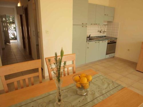 Apartment Perna 2 – Photos 4