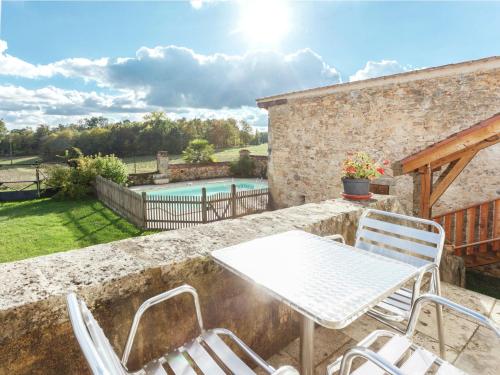 Gallery image of Vintage Holiday Home in Loubejac with a Private Pool in Villefranche-du-Périgord