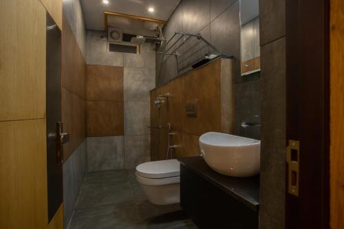 Kylpyhuone majoituspaikassa Hasco Tower