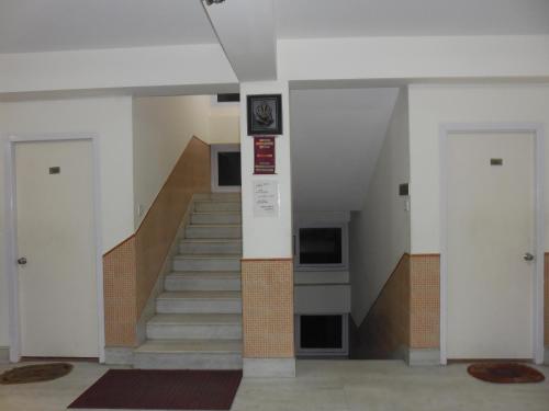 Μια τηλεόραση ή/και κέντρο ψυχαγωγίας στο Hotel Renam