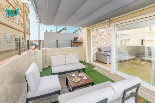 Luxury Home With Terrace