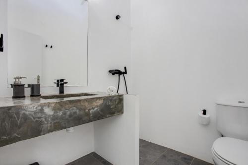 Ένα μπάνιο στο Casa das Furnas - Eco Home