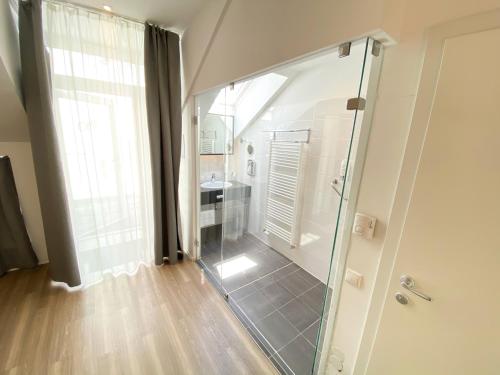 Safestay Vienna Margaretenviertel tesisinde bir banyo