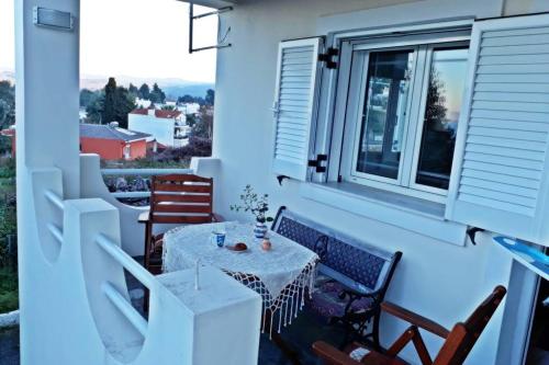 Гостиная зона в Amazing Sea View-Neos Pyrgos Beach -Evoia Greece