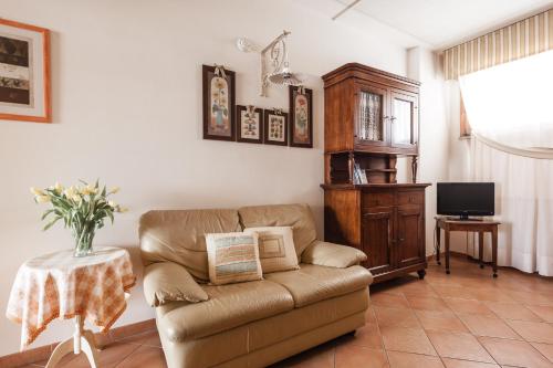 Μια τηλεόραση ή/και κέντρο ψυχαγωγίας στο Residence Isola Verde Cisanello