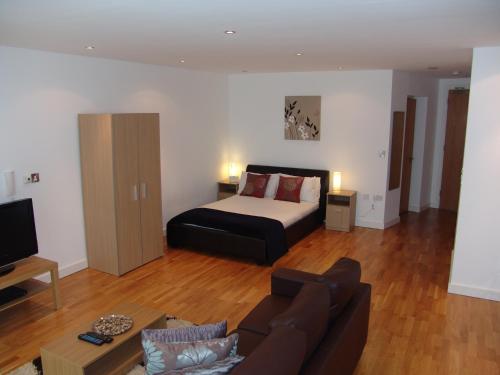 Gallery image of Quay Apartments in Manchester