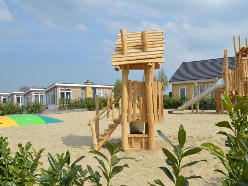 Herní místnost nebo prostor pro děti v ubytování Holiday Home in Bemelen with Sauna