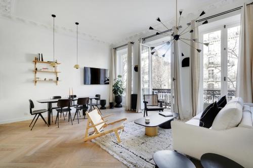 Pick A Flat's Apartments in Opéra - Rue de Richelieu