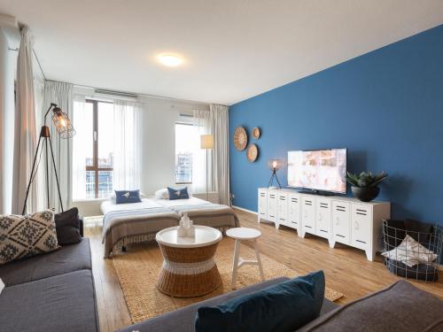 Luxury apartment fantastic view of the marina in Scheveningen
