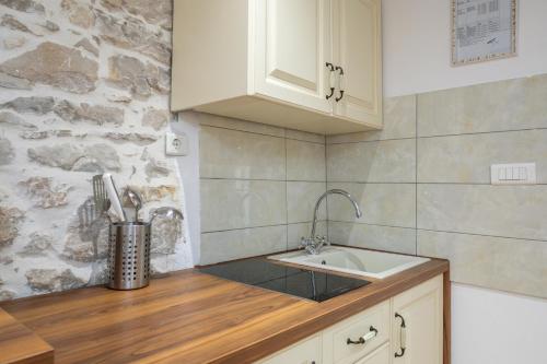 2 - luxury studio with terrace in heart of Split