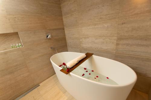 Um banheiro em Quality Hotel Pampulha & Convention Center