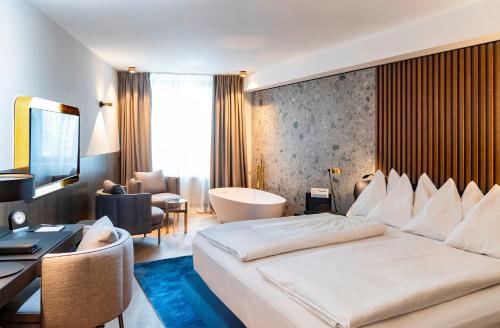 Katil atau katil-katil dalam bilik di Hotel Innsbruck