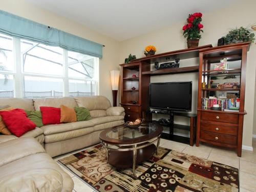 Beautiful 6 Bedroom 4 Bath Pool Home In Gated Resort, Kissimmee, United States
