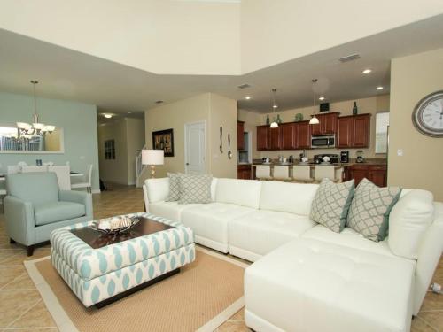 Stunning 5 Bedroom 5 Bath Home In Paradise Palms Resort, Kissimmee, Statele Unite ale Americii