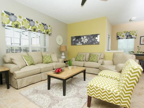 Stunning 5 Bedroom 4 Bath Townhome in Paradise Palms Resort, Kissimmee, Statele Unite ale Americii