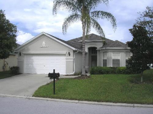 Lovely 4 Bedroom 3 Bath Pool Home in Calabay Parc, Davenport, Statele Unite ale Americii