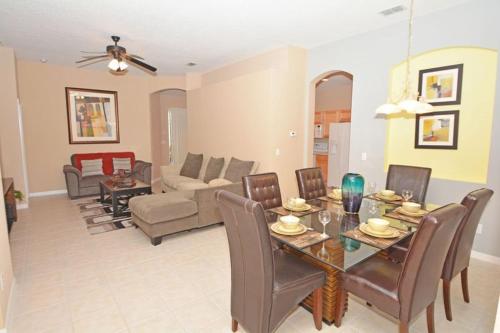 Disney 3 Bed 2 Bath Pool Home In Highlands Reserve, Davenport, Statele Unite ale Americii
