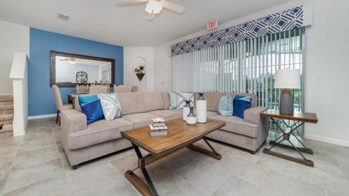 Solterra Resort 4 Bed 3.5 Bath Townhome With Splash Pool, Davenport, Statele Unite ale Americii