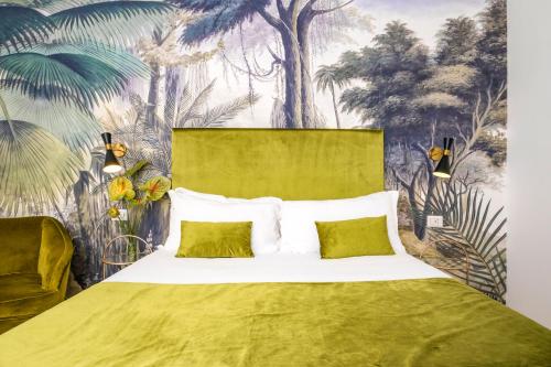 The Vista Rooms & Terrace