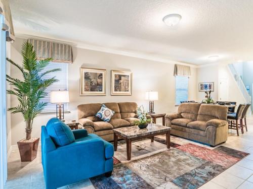 Beautiful 6 bedroom 4.5 Bathroom Pool Home in Windsor at Westside, Kissimmee, Statele Unite ale Americii